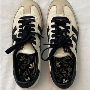 Adidas Samba sneakers